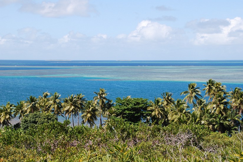 04.16- L'ile Ouen et le lagon sud.JPG